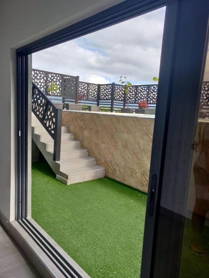 Shanti Haveli Beachfront Apartments Flic en Flac Luaran gambar